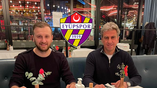 Eyüpspor’un yeni hocası Hamza Hamzaoğlu