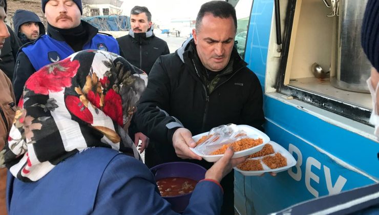  Beyoğlu Belediyesi Depremzedeler İçin Tüm İmkanlarını Seferber Etti